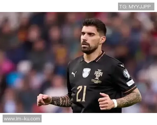 罗马诺透露新月为鲁本内维斯提供续约方案多家豪门冬窗争抢